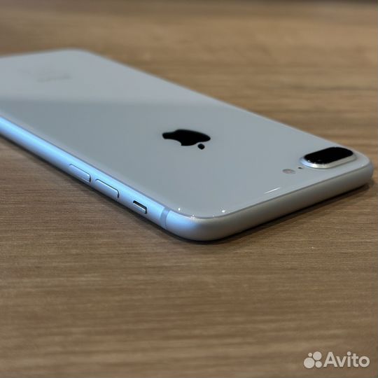 iPhone 8 Plus, 64 ГБ