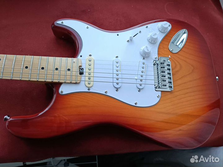 Электрогитара