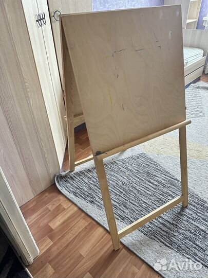 Мольберт художественный