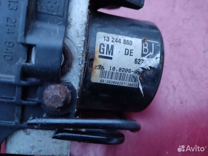 Блок ABS Opel Astra H Opel Zafira B 13244860