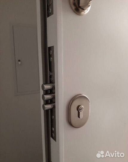 Установка врезка замена замков/ входных дверей