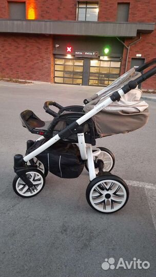 Коляска Legacy Inspire 3 в 1