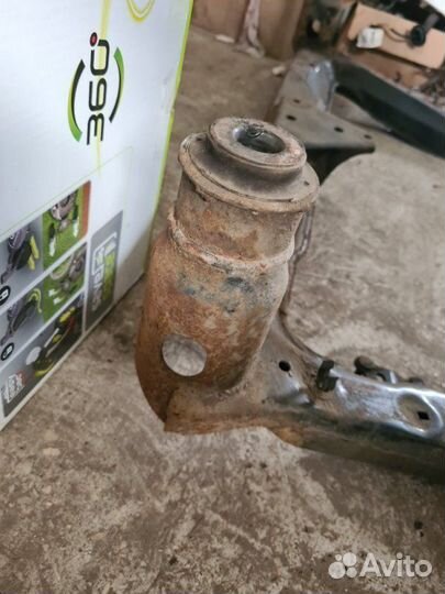 Подрамник передний Nissan Murano Z51 VQ35DE 2012