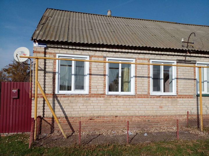 Дом 42 м² на участке 10 сот.