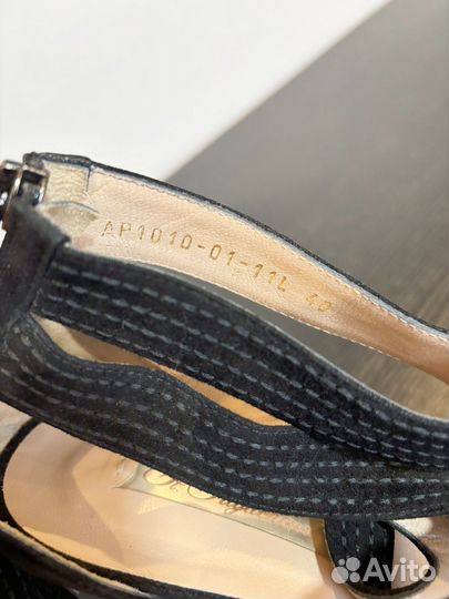 Босоножки женские 40 размер