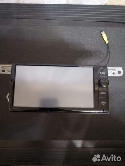 Магнитола nszn-W64T