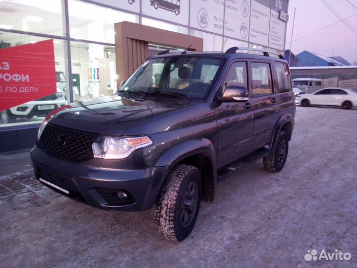 УАЗ Patriot 2.7 МТ, 2024