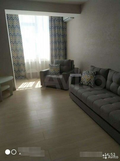 2-к. квартира, 64 м², 2/10 эт.