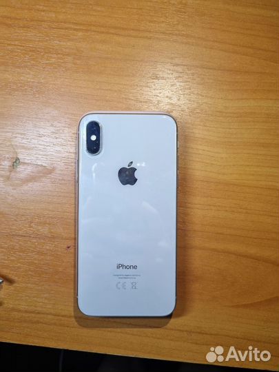 iPhone X, 64 ГБ