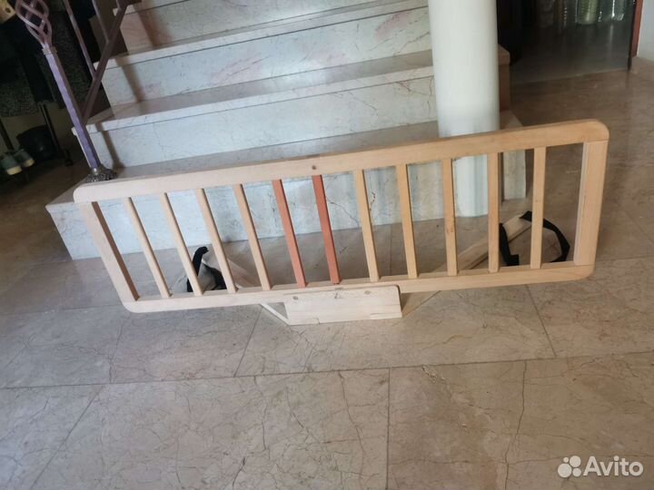 Барьер для детской кровати