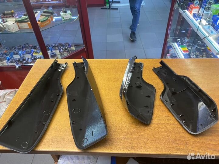 Заглушка рейлинга Toyota RAV4 20 00-05