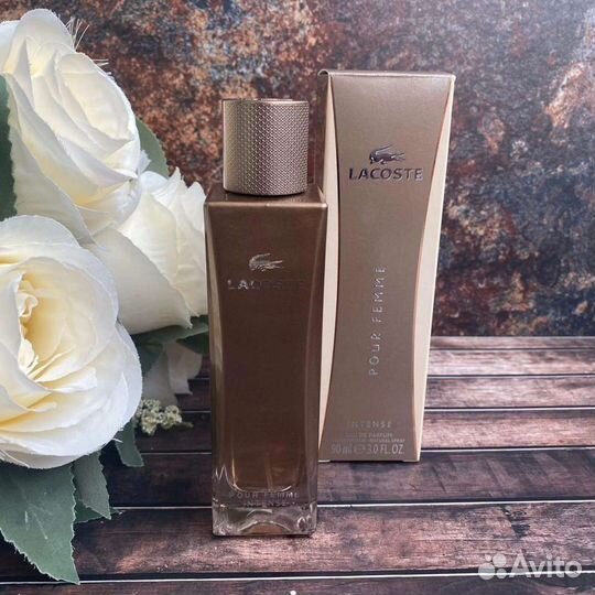 Lacoste pour femme intense