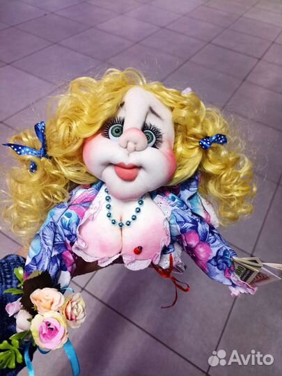 Прикольный сувенир-Кукла 