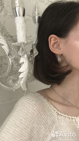 Серьги с лунным камнем