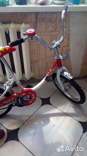 Продам велосипед (3-7 лет)
