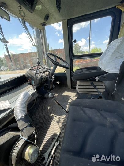 Трактор ХТЗ 17221, 2015