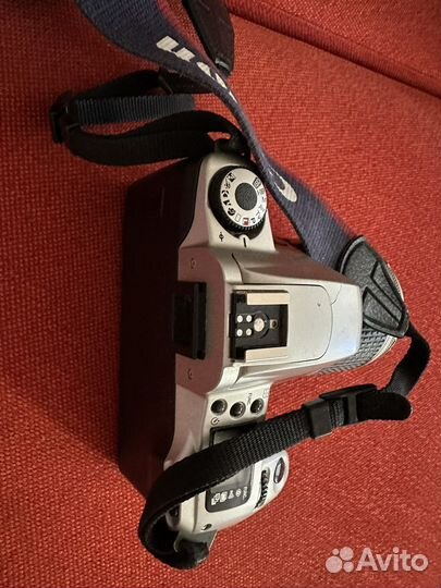 Canon EOS300, с объективом