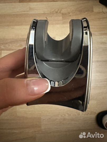 Держатель для лейки душа Chrome