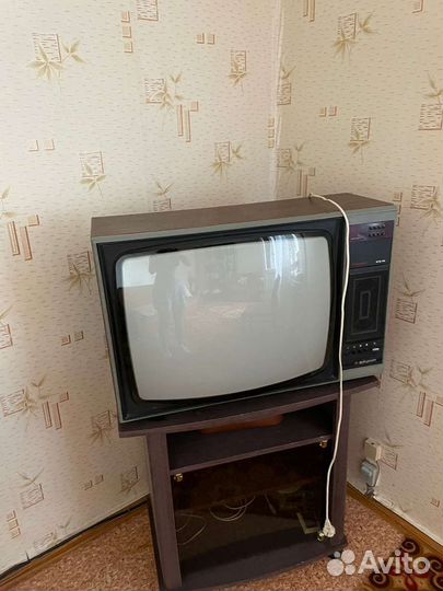 Телевизор горизонт СССР