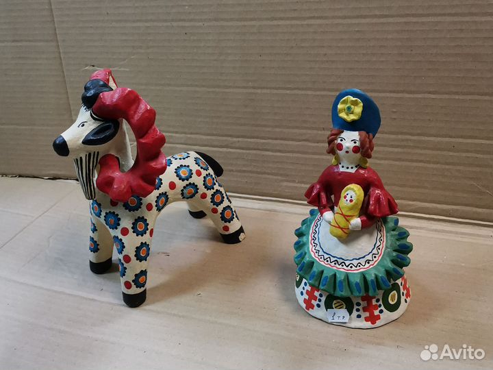 Дымковская игрушка женщина и козёл статуэтка