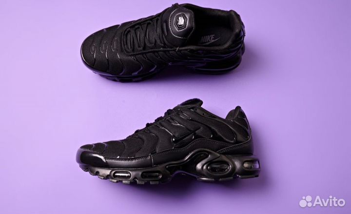 Кроссовки Nike Air Max Tn Plus