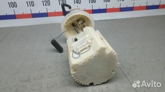 Насос топливный электрический jeep grand cherokee WK (93F01M701)