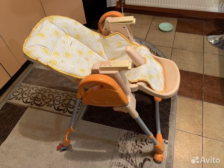 Стульчик для кормления