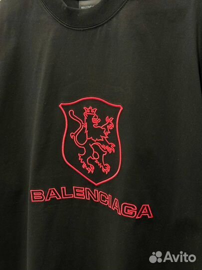 Футболка balenciaga