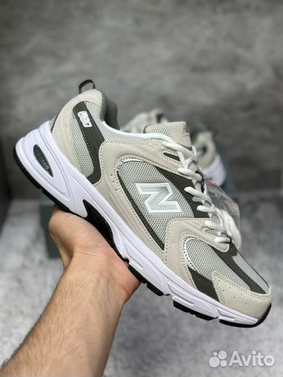 Кроссовки New Balance 530 великаны