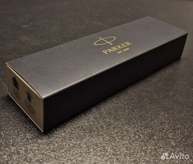 Перьевая ручка parker