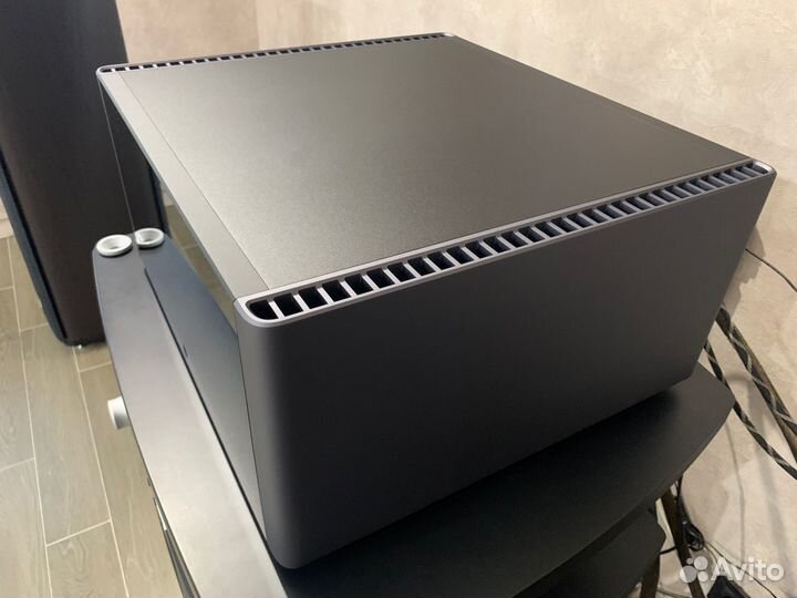 Усилитель мощности Michi S5 Black