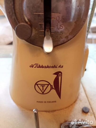 Швейная машинка Тикка