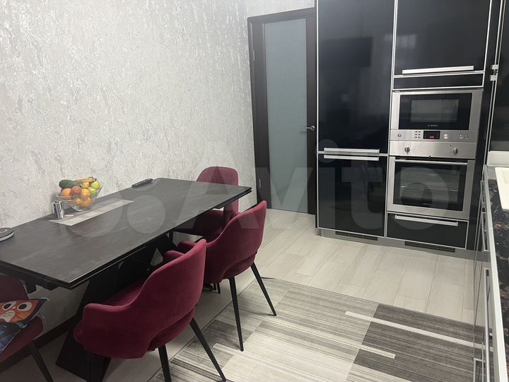 3-к. квартира, 70 м², 8/9 эт.