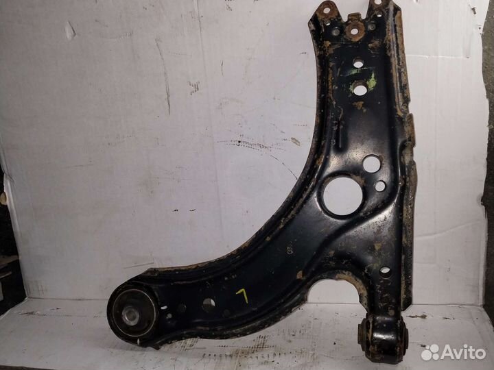 Передние рычаги octavia tour golf 4 bora leon