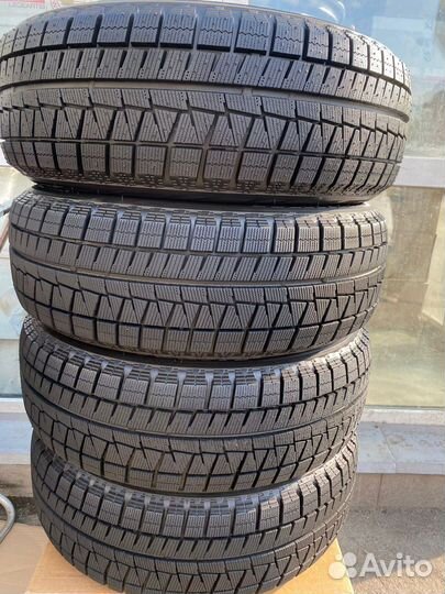 Bridgestone Blizzak Revo GZ 205/60 R16