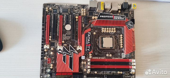 Материнская плата с процессором ASRock Fatal1ty P6