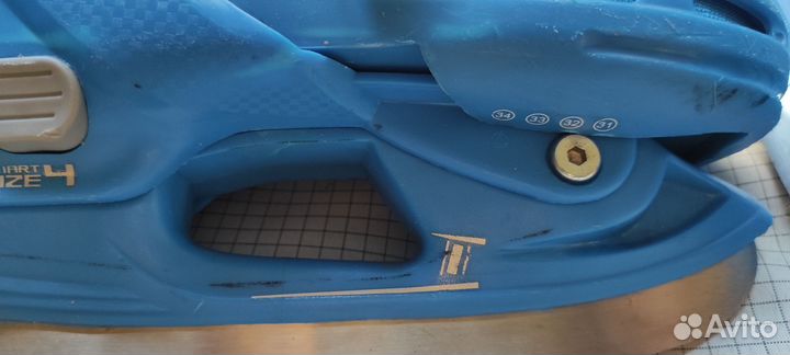 Коньки хоккейные детские