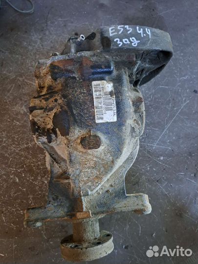 Задний редуктор на BMW E53