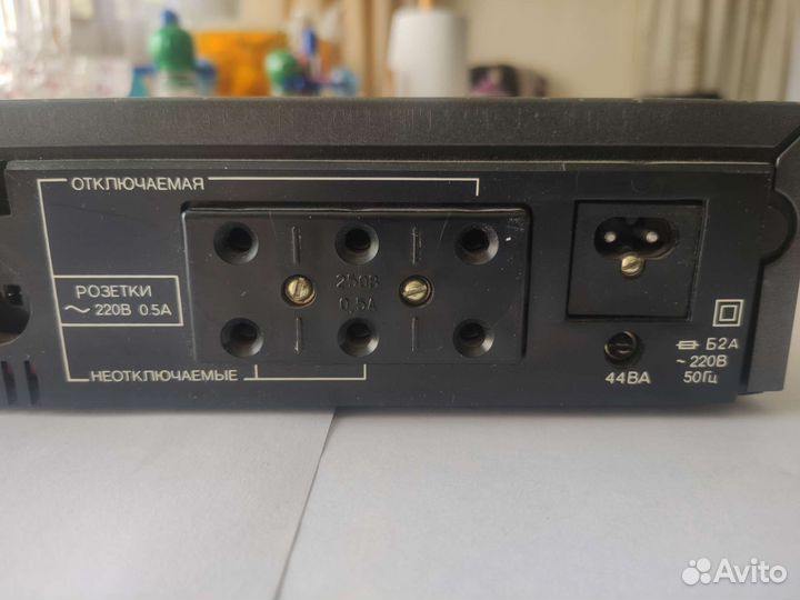 Усилитель мощности звука для колонок