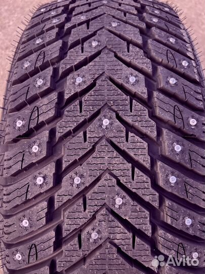 Kapsen IceMax RW516 235/45 R18 135U