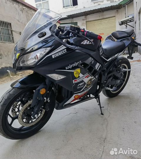 Электромотоцикл yamaha R3