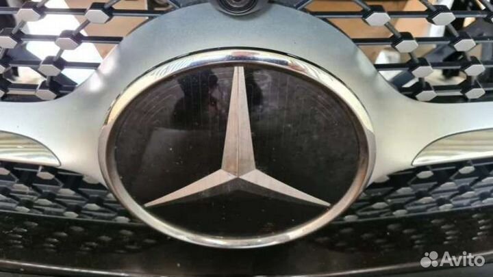 Эмблема A0008880500 Mercedes-Benz CLS C257 0