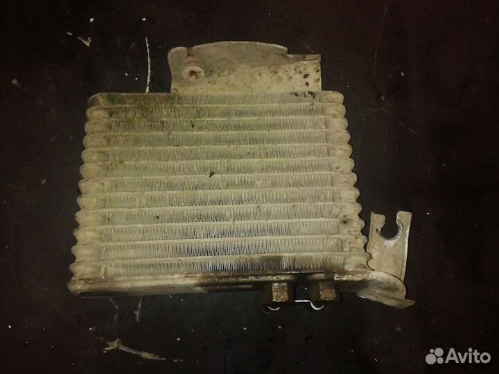 Радиатор масляный Hyundai Starex