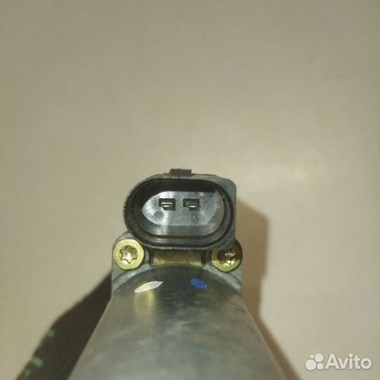 Моторчик стеклоподъёмника перед.прав. Ford Focus 1