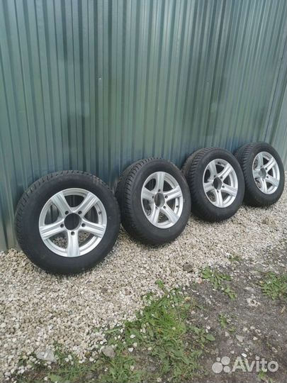 Колеса на Ниву