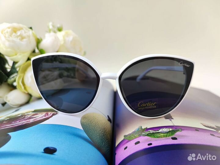 Солнцезащитные очки женские новые