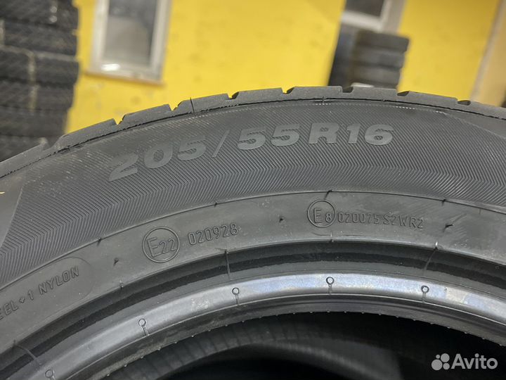 Viatti Strada Asimmetrico V-130 205/55 R16 91V