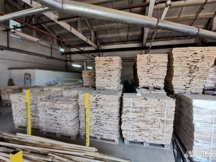 Сосновая доска для ремонтных работ