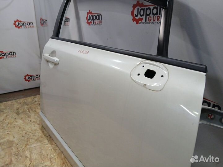 Дверь боковая передняя правая Honda Civic 4D 8