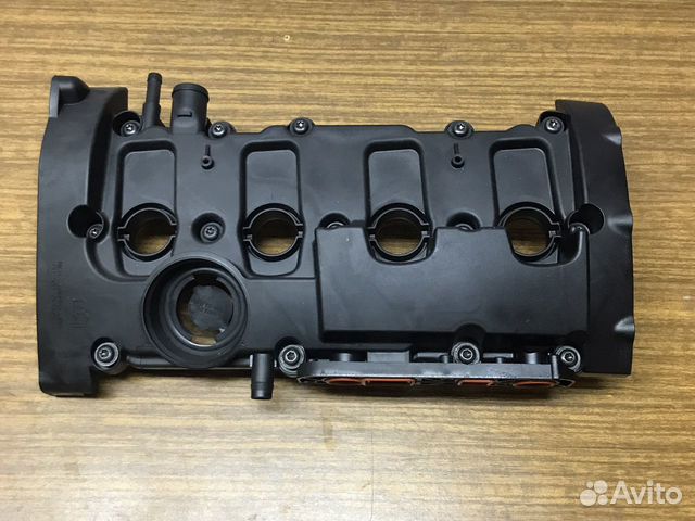 Клапанная крышка шкода 2.0tfsi BWA